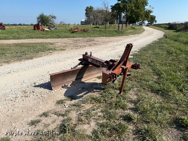 image for item EX4583 Bush Hog blade