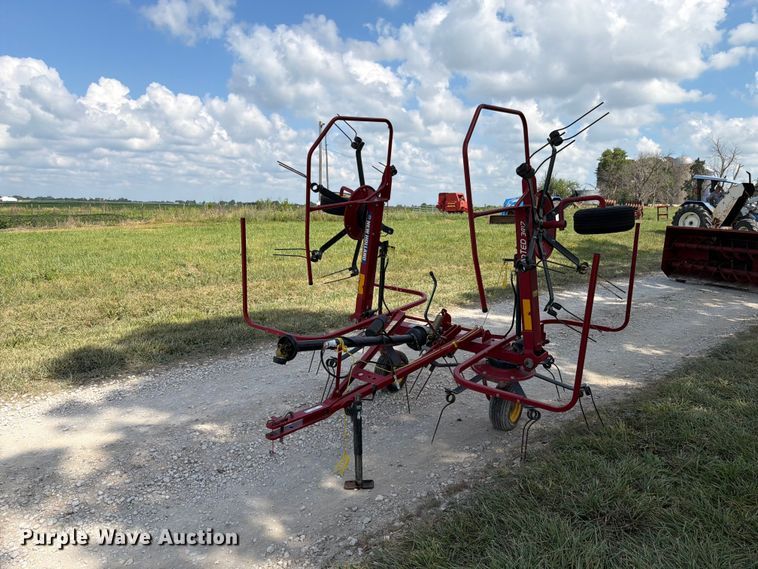 2014-new-holland-proted-3417-hay-equipment #1494424