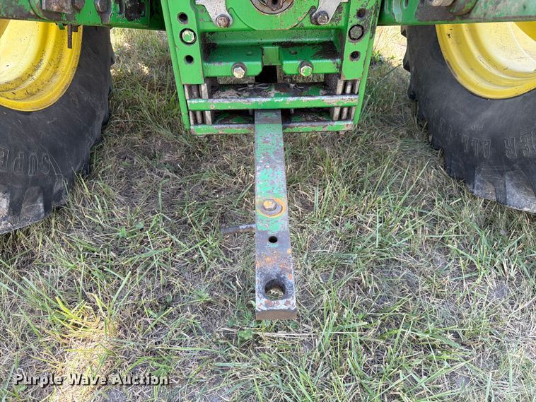 image for item EX4589 2000 John Deere 6605 tractor