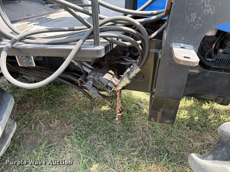 image for item EX4590 2007 New Holland TL100A MFWD tractor