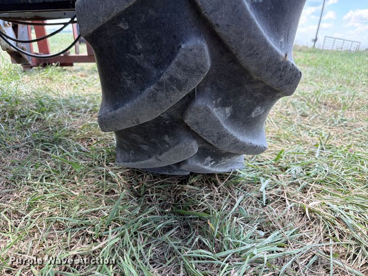 image for item EX4590 2007 New Holland TL100A MFWD tractor