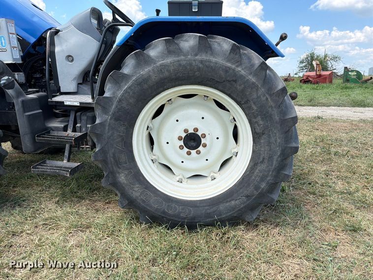 image for item EX4590 2007 New Holland TL100A MFWD tractor