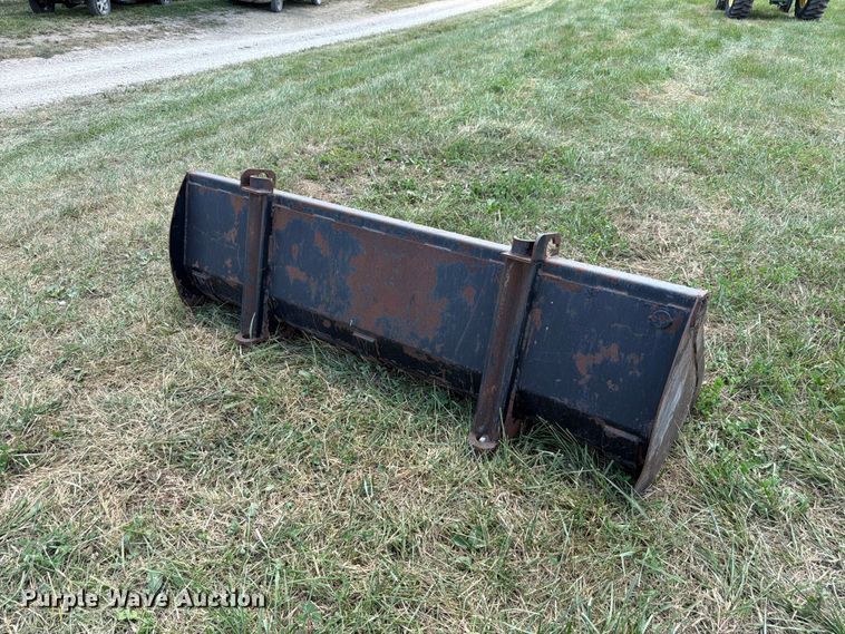 image for item EX4590 2007 New Holland TL100A MFWD tractor