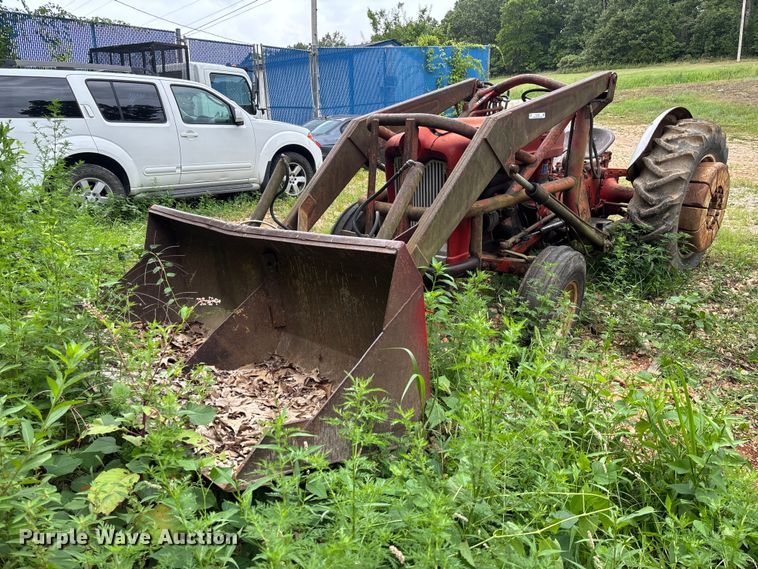 Ford tractor
