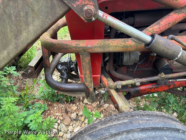 image for item FC1909 Ford tractor