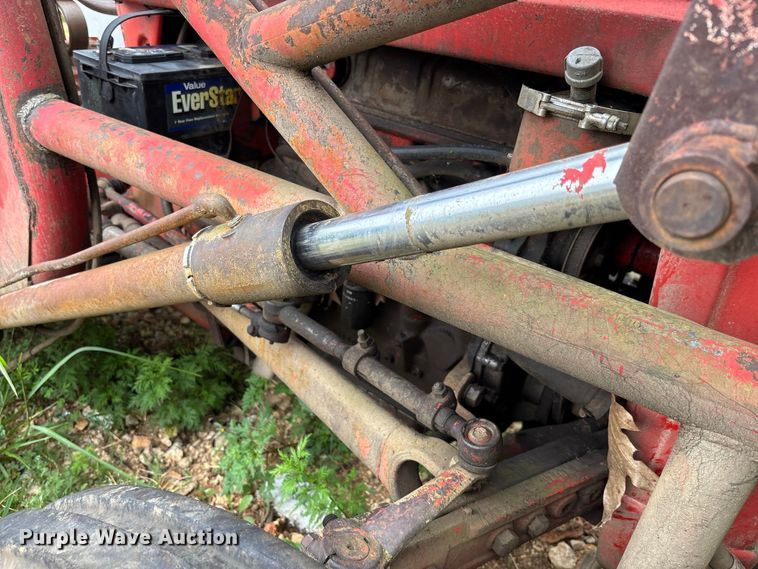 image for item FC1909 Ford tractor