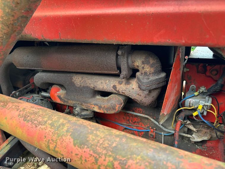 image for item FC1909 Ford tractor
