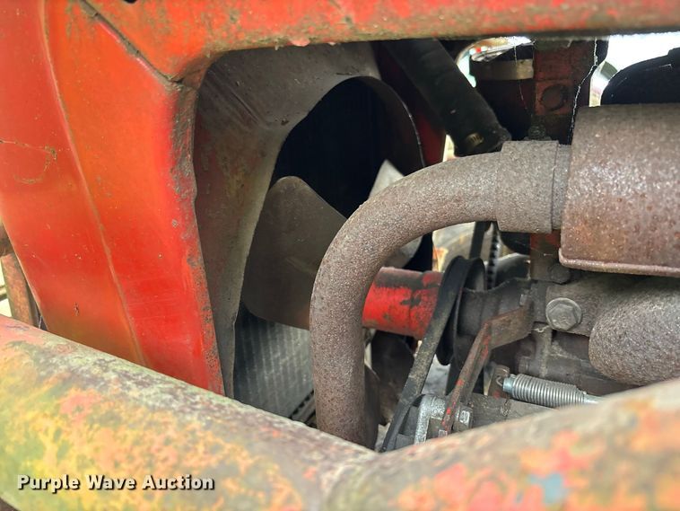 image for item FC1909 Ford tractor