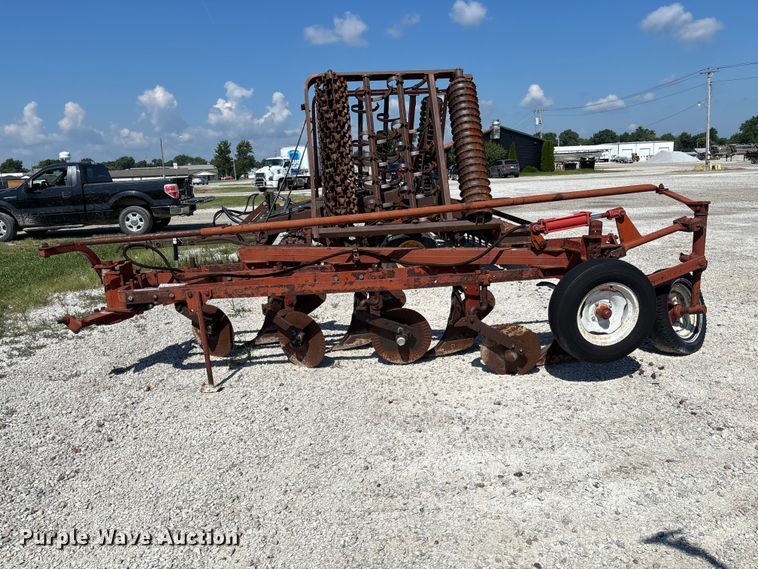 image for item FC1911 International 540 four bottom plow