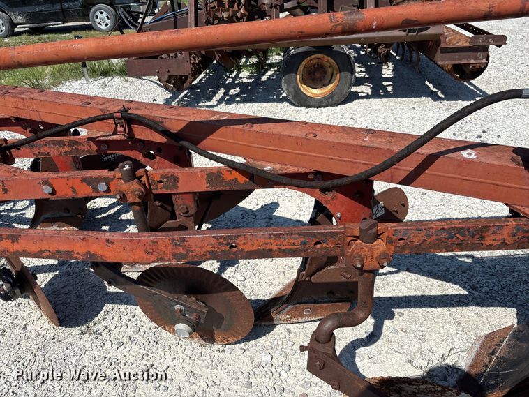 image for item FC1911 International 540 four bottom plow