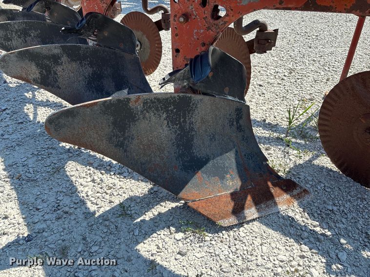 image for item FC1911 International 540 four bottom plow