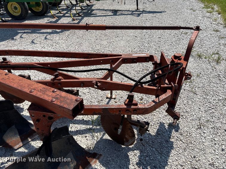 image for item FC1911 International 540 four bottom plow