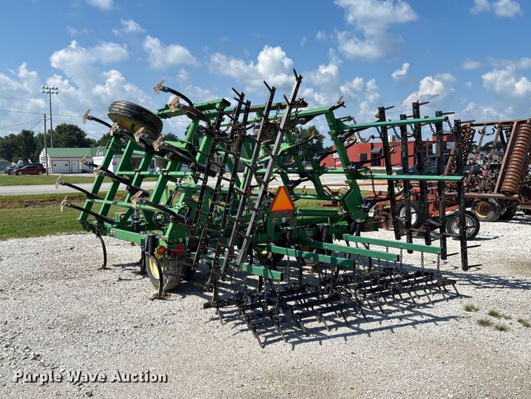 image for item FC1912 John Deere 980 field cultivator