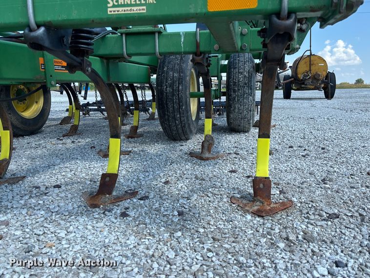 image for item FC1912 John Deere 980 field cultivator