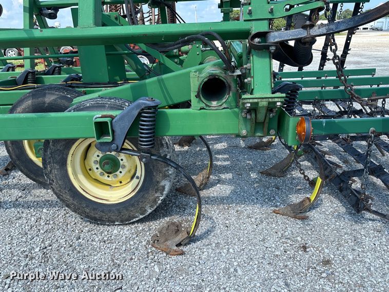 image for item FC1912 John Deere 980 field cultivator