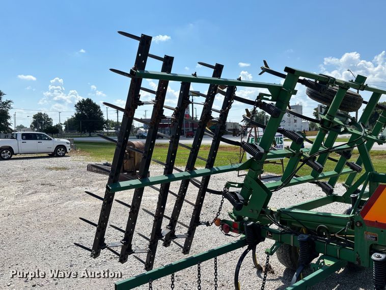 image for item FC1912 John Deere 980 field cultivator
