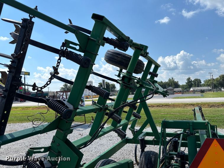 image for item FC1912 John Deere 980 field cultivator