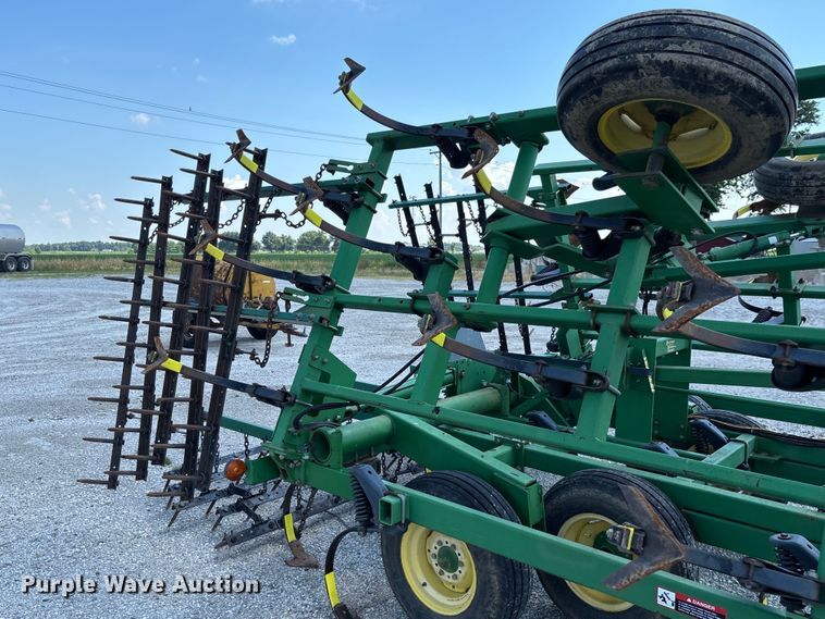 image for item FC1912 John Deere 980 field cultivator
