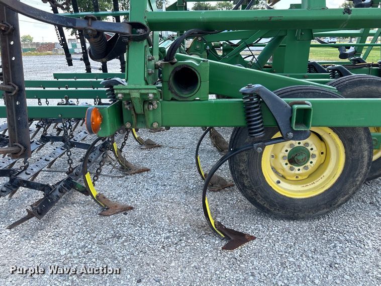 image for item FC1912 John Deere 980 field cultivator