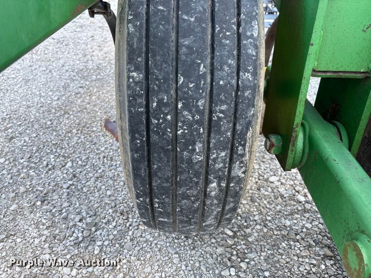 image for item FC1912 John Deere 980 field cultivator