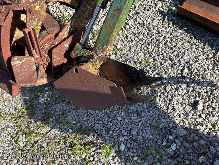 image for item FC1946 Backhoe attachment