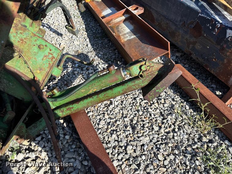 image for item FC1946 Backhoe attachment