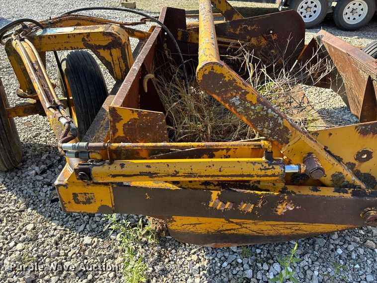 image for item FC1947 Soilmover 25-RF scraper