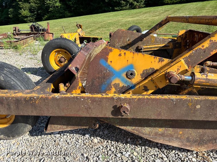 image for item FC1947 Soilmover 25-RF scraper