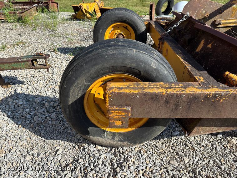 image for item FC1947 Soilmover 25-RF scraper