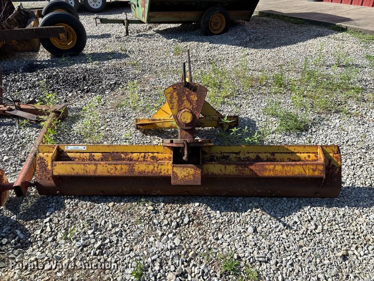 image for item FC1951 84