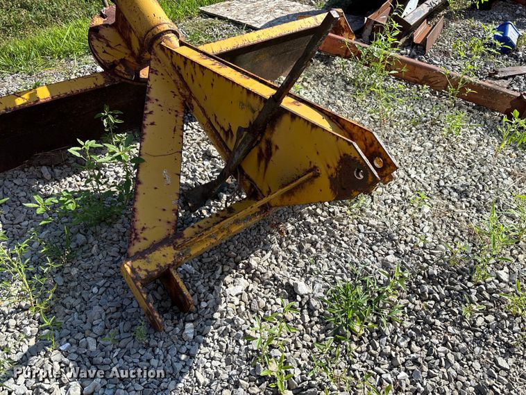 image for item FC1951 84