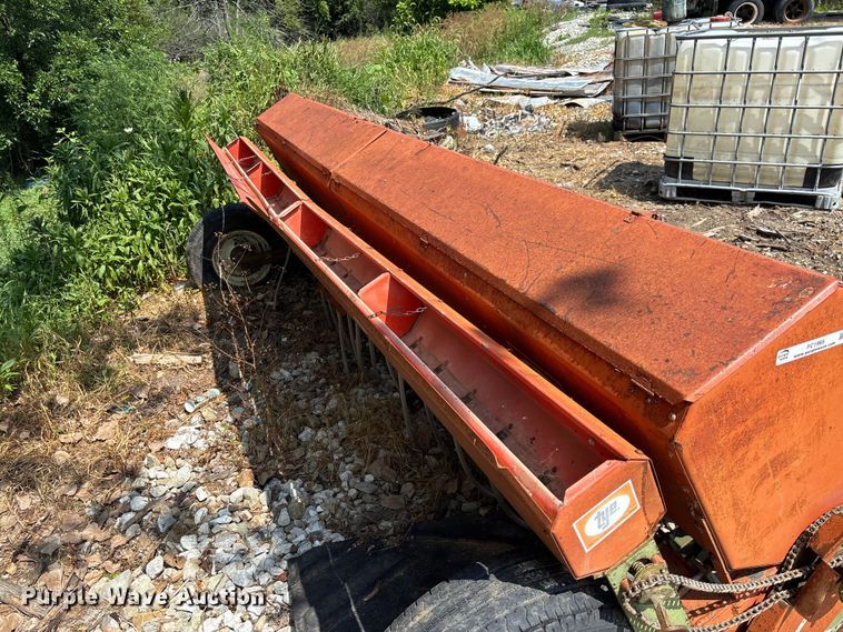 image for item FC1965 Tye grain drill