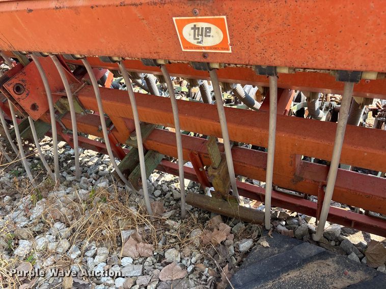 image for item FC1965 Tye grain drill