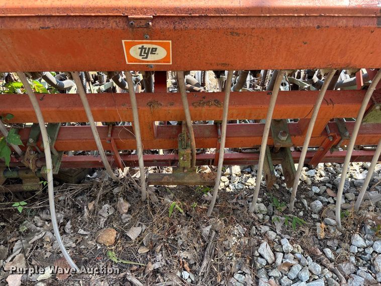image for item FC1965 Tye grain drill