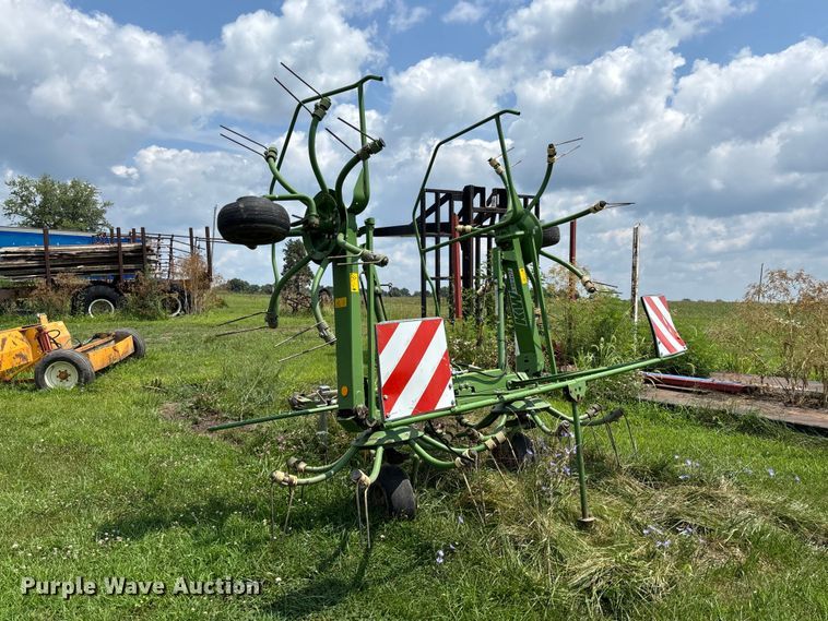 image for item FC1968 2003 Krone KW 5.50/4X7T hay tedder
