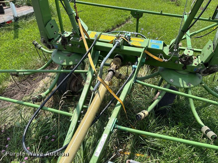 image for item FC1968 2003 Krone KW 5.50/4X7T hay tedder