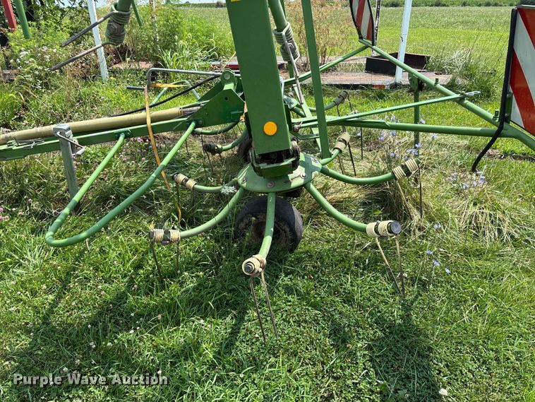 image for item FC1968 2003 Krone KW 5.50/4X7T hay tedder