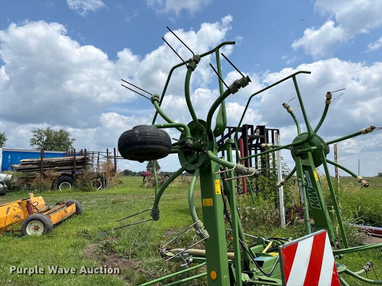 image for item FC1968 2003 Krone KW 5.50/4X7T hay tedder