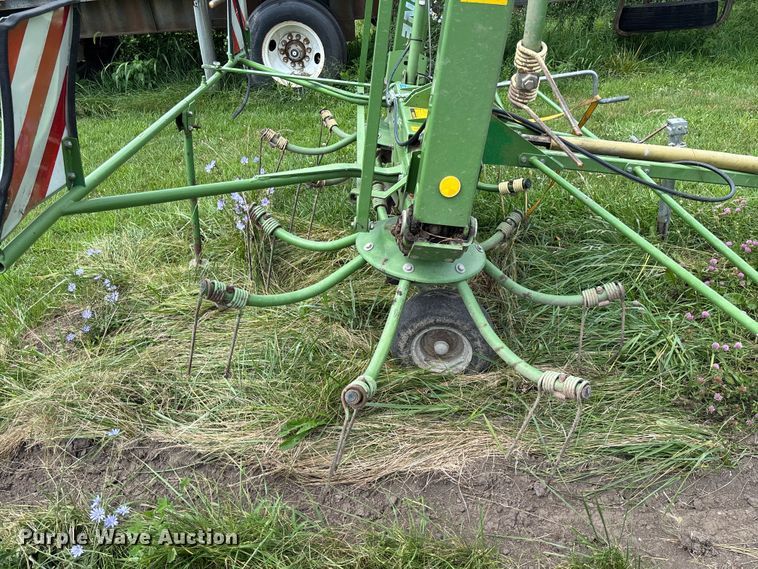 image for item FC1968 2003 Krone KW 5.50/4X7T hay tedder