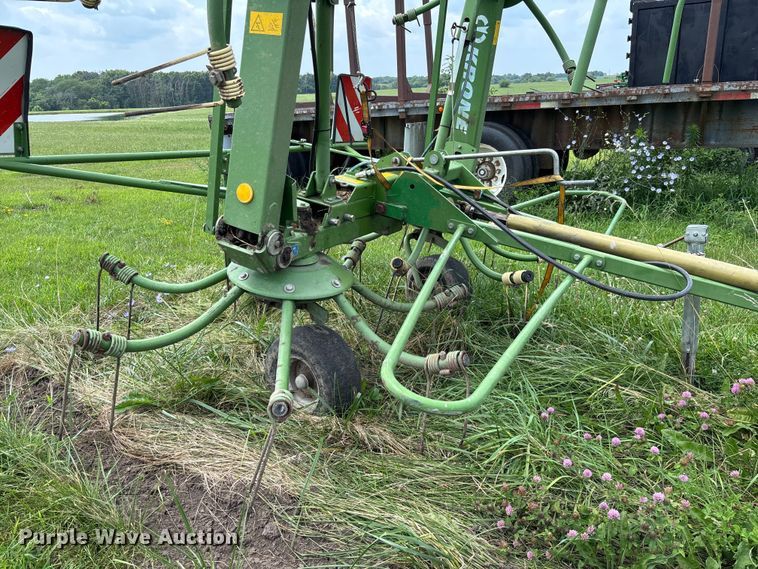 image for item FC1968 2003 Krone KW 5.50/4X7T hay tedder