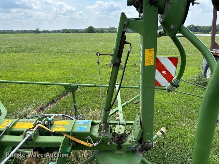 image for item FC1968 2003 Krone KW 5.50/4X7T hay tedder