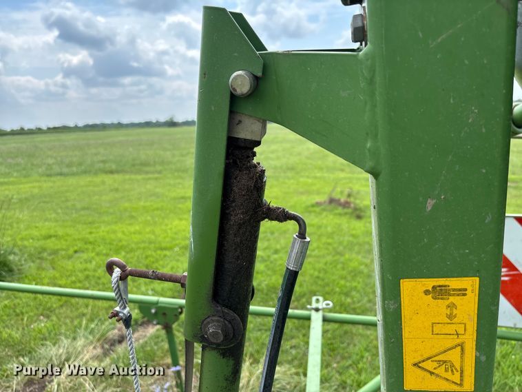 image for item FC1968 2003 Krone KW 5.50/4X7T hay tedder