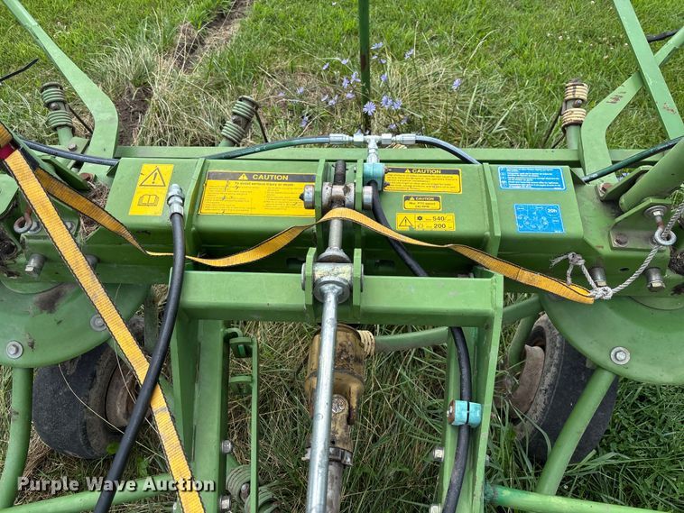 image for item FC1968 2003 Krone KW 5.50/4X7T hay tedder