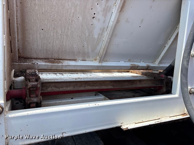 image for item FC2503 2015 Blatz Silera live bottom sillage trailer