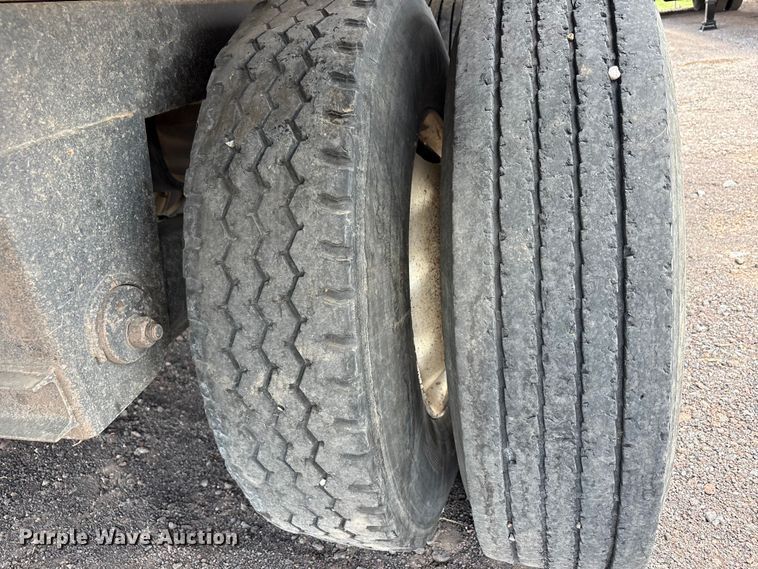 image for item FC2503 2015 Blatz Silera live bottom sillage trailer
