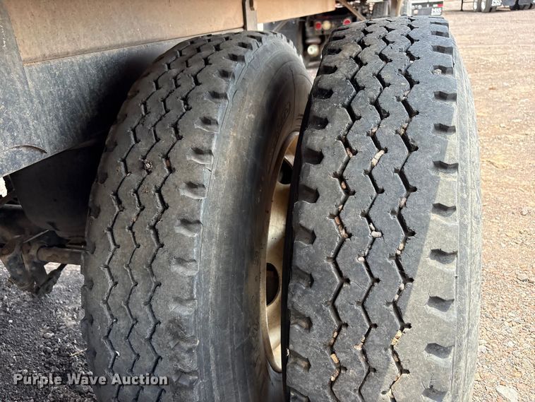 image for item FC2503 2015 Blatz Silera live bottom sillage trailer