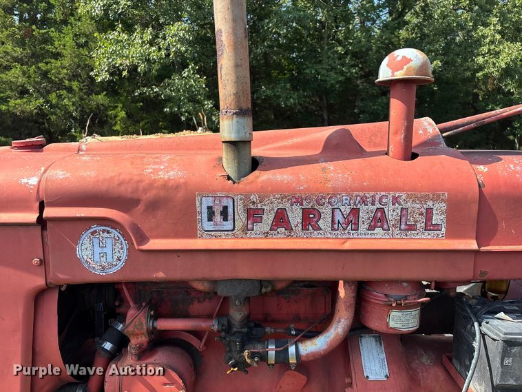 image for item FG0540 1951 International Harvester Farmall H tractor
