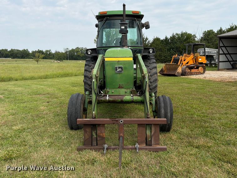 image for item FK3231 1973 John Deere 4230 tractor