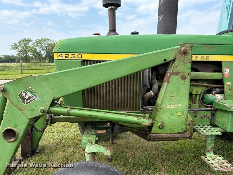 image for item FK3231 1973 John Deere 4230 tractor