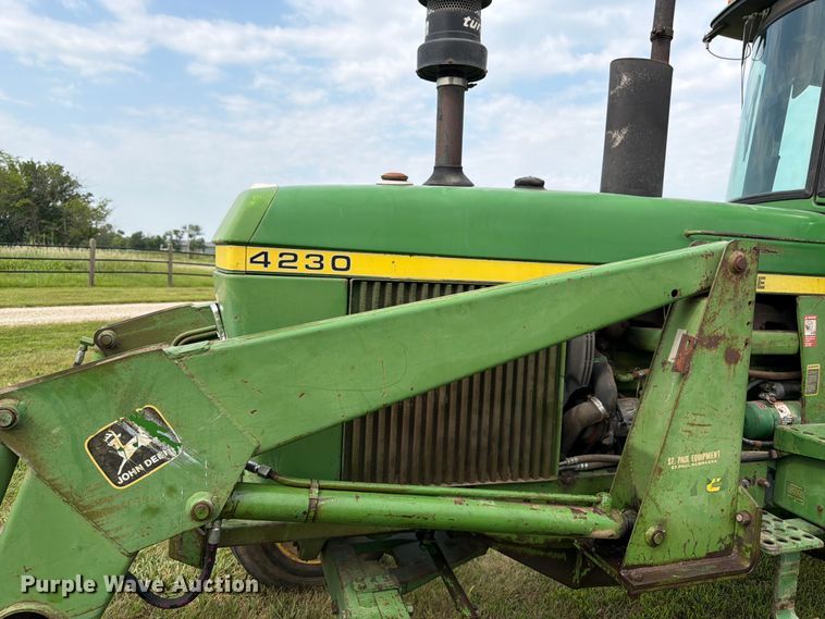 image for item FK3231 1973 John Deere 4230 tractor